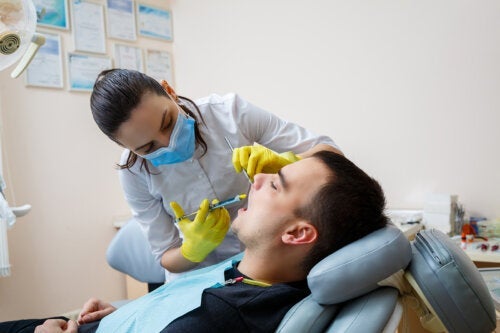 Znieczulenie miejscowe w stomatologii - zalety i zagrożenia