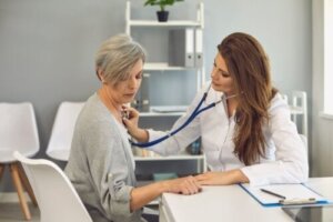 Jaka jest różnica między chorobą zakaźną a zaraźliwą?
