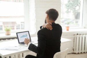 Wykonaj te kroki, jeśli masz siedzącą pracę
