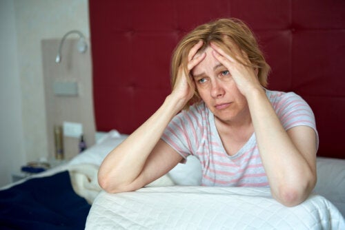 Zaburzenia snu w okresie menopauzy: możliwe przyczyny