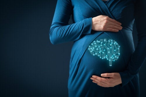 Ciąża wyzwala zmiany w mózgu mające na celu promowanie więzi z dziećmi
