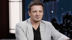 Poważne obrażenia Jeremy'ego Rennera po wypadku z pługiem śnieżnym