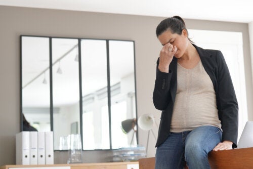 Omdlenia wazowagalne w ciąży: co to jest i jak im zapobiegać?