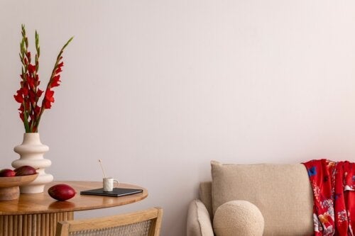 Ciepły minimalizm - w jaki sposób zastosować go w domu
