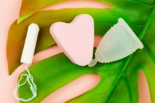 Gąbki menstruacyjne: ich zalety i wady