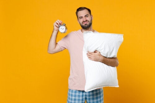 Sen dwufazowy i polifazowy: na czym polegają i kiedy są zalecane?