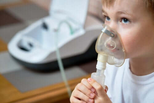 Jakie objawy wskazują na zapalenie płuc u dzieci?