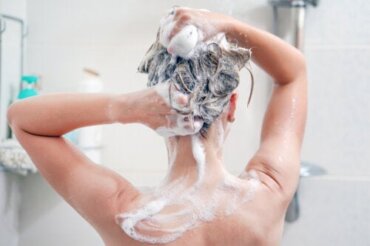 Czy zawsze trzeba myć włosy po treningu?