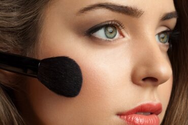 Sunkissed - popularny trend w makijażu